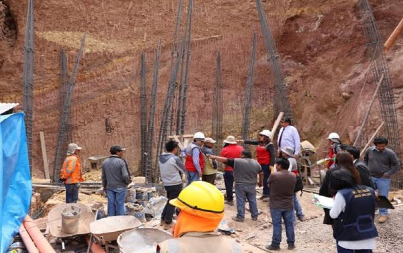 Detienen construcción de vivienda en área pública de Cusco construcción ilegal Cusco